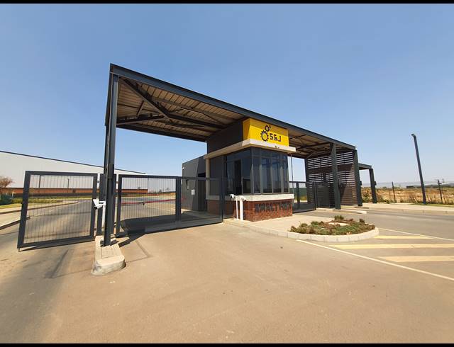 27,251M² VACANT LAND FOR SALE IN GOSFORTH PARK